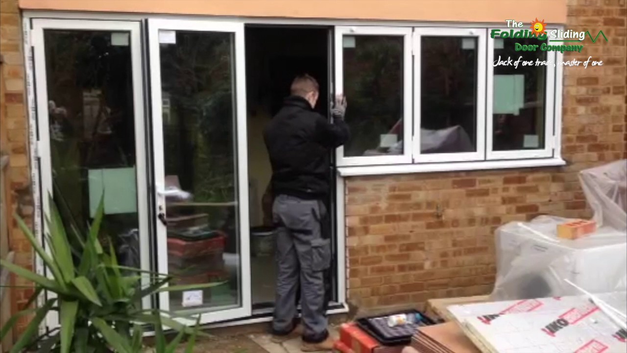 Bi-Folding door set meets Bi-Folding window