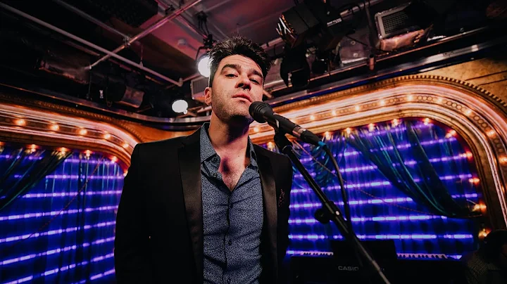 Watch THE PHANTOM OF THE OPERA Star Ben Crawford S...