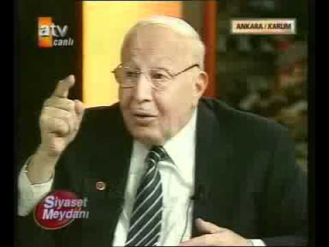 22 Prof  Dr  NECMETTİN ERBAKAN   ATV SİYASET MEYDANI SP   12 06 2003   1 CD clip1