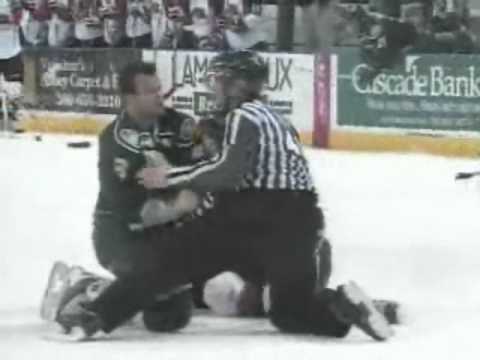 Jesse Forsberg vs Radko Gudas.wmv