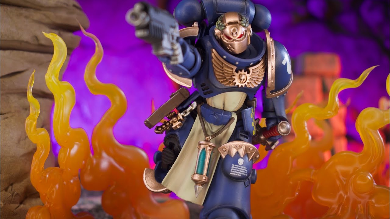 JoyToy 118 Warhammer 40K Ultramarines Primaris Company Champion Review