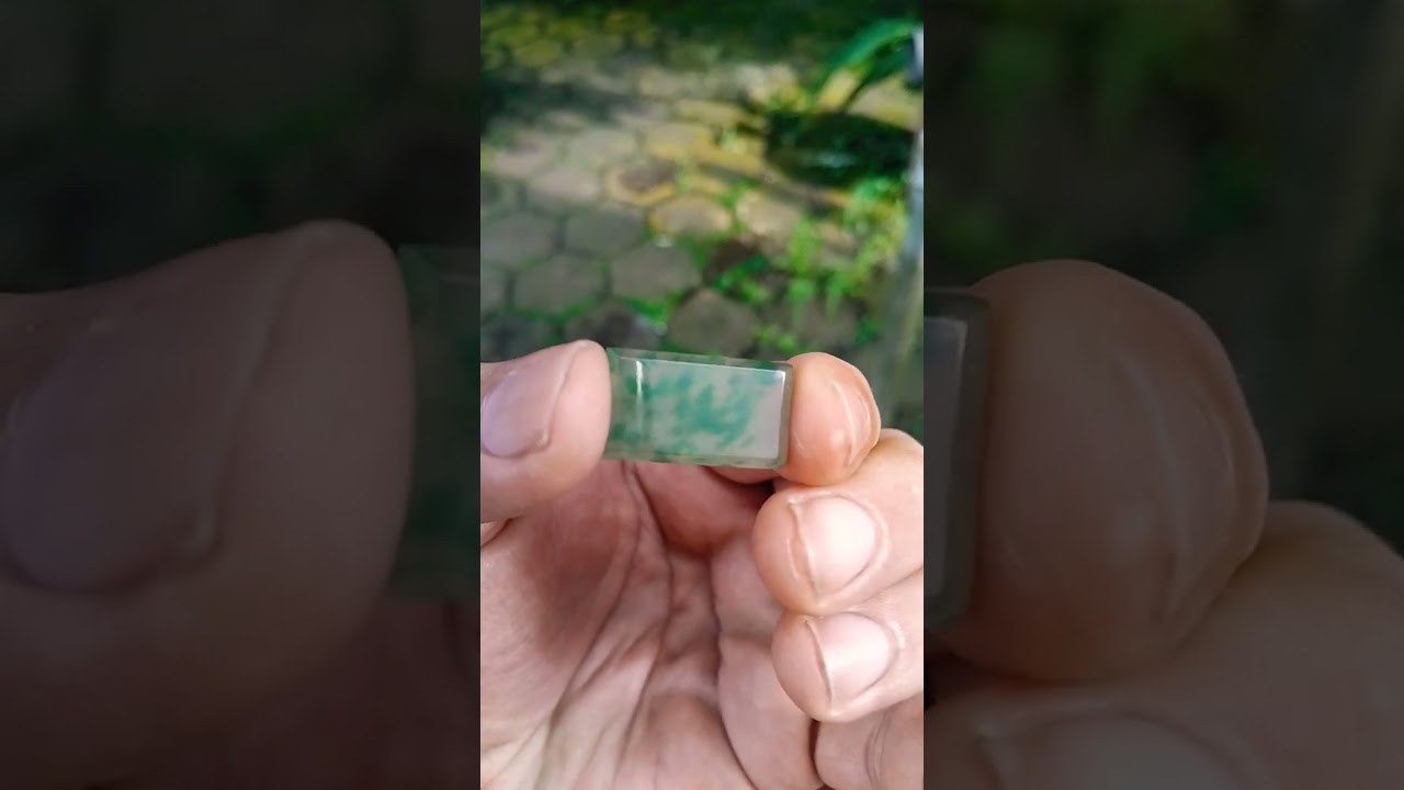 When hydrogrossular meet art (natural pictorial stone) 