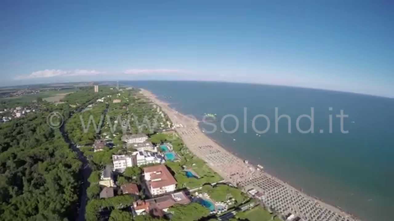 JESOLO   in  4K  dall'alto.   Sky view HD.