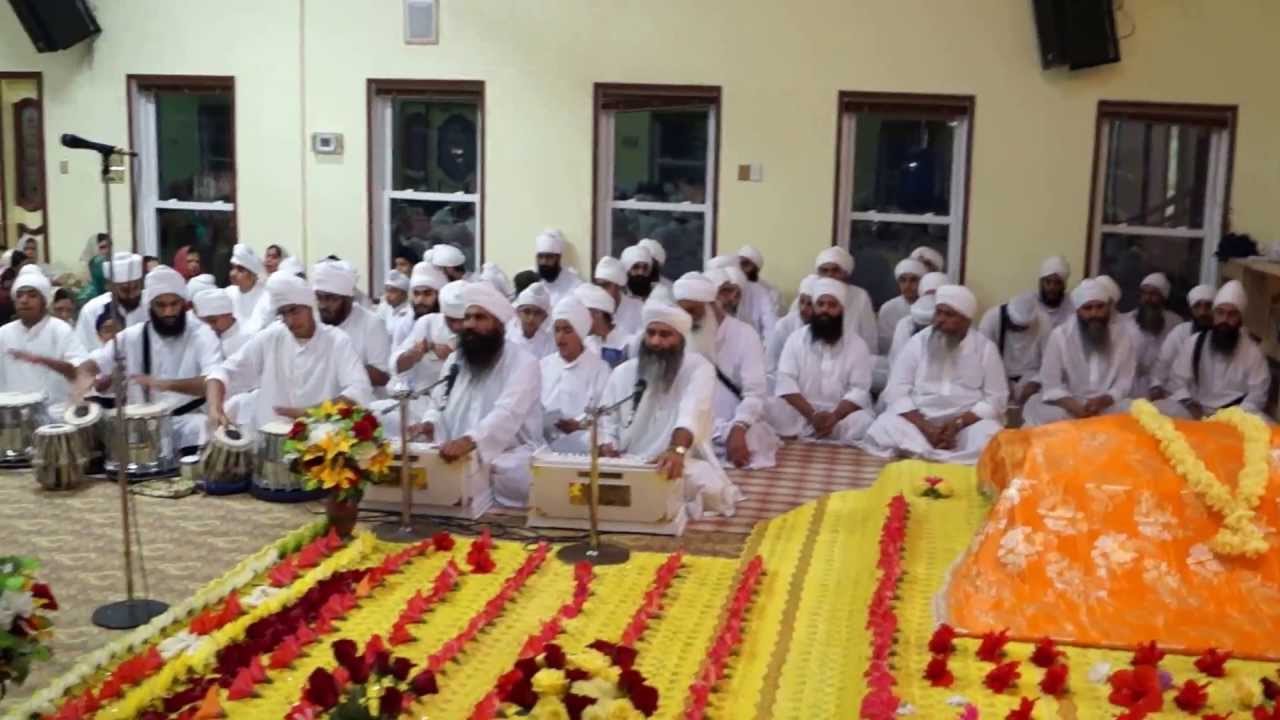 Aarti at Gurdwara Nanaksar Houston Texas