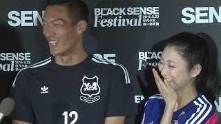 槙野智章「お互い高め合って行ける仲」交際質問に答える　壇蜜と囲み取材に登場