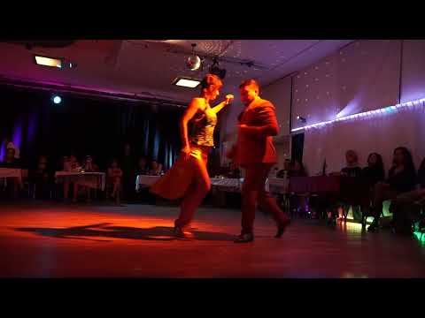 Octavio Fernandez and Vanessa Fatauros -Milonga del 900 Los muchachos de antes- 3/4