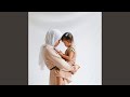 أنشودة مؤثرة عن الأم