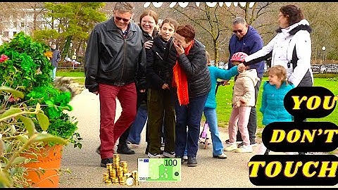 Ultimate bushman prank. (SHE HAD NO IDEA WHAT