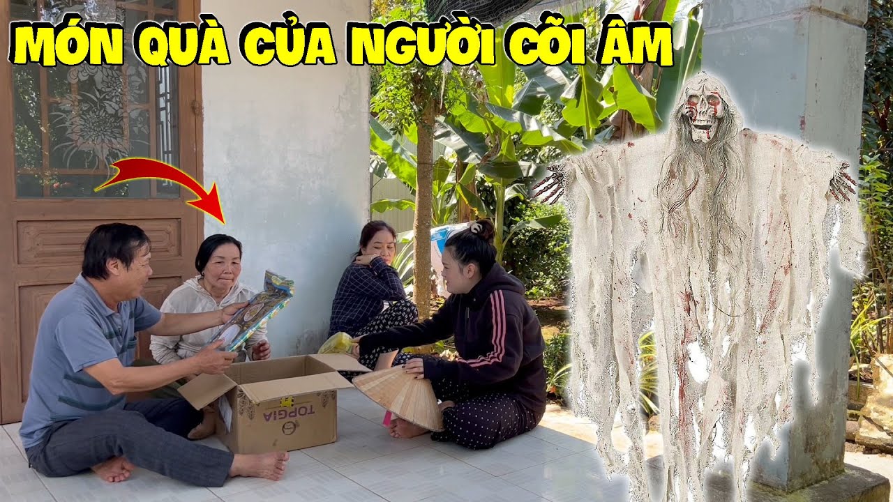 Người Cõi Âm Gửi Qùa Cho Dì Hương Linh Ế Và Cái Kết | Hải Ka Vlog