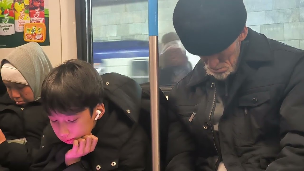 Поездка на метро новза - чинор. Москва 2020 и (ЛВЗ) номерной чиланзарская линия