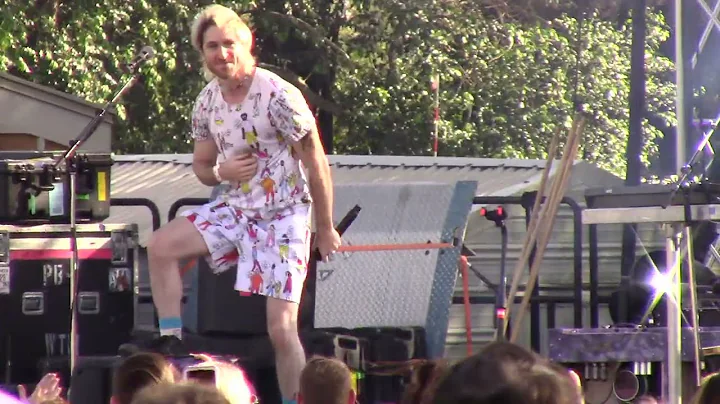 2023 04 30 Walk The Moon - One Foot