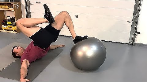Single-Leg Stability Ball Ham Curl