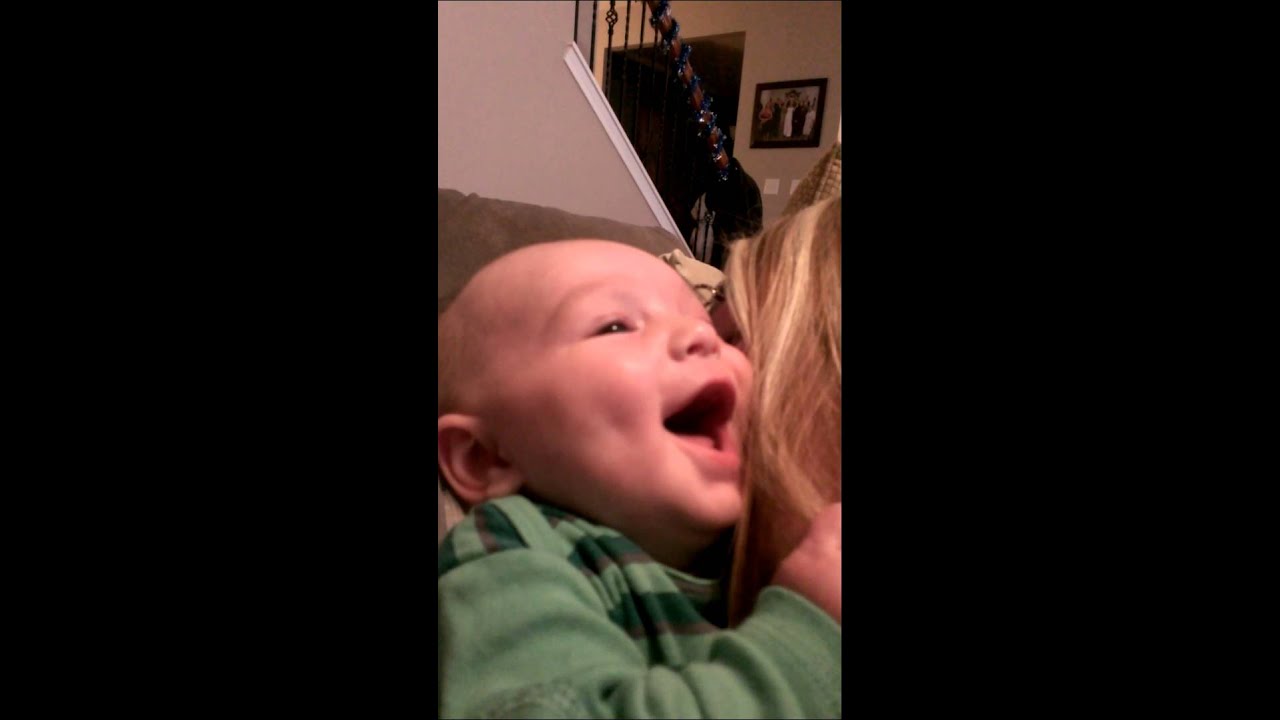 Baby giggle - YouTube