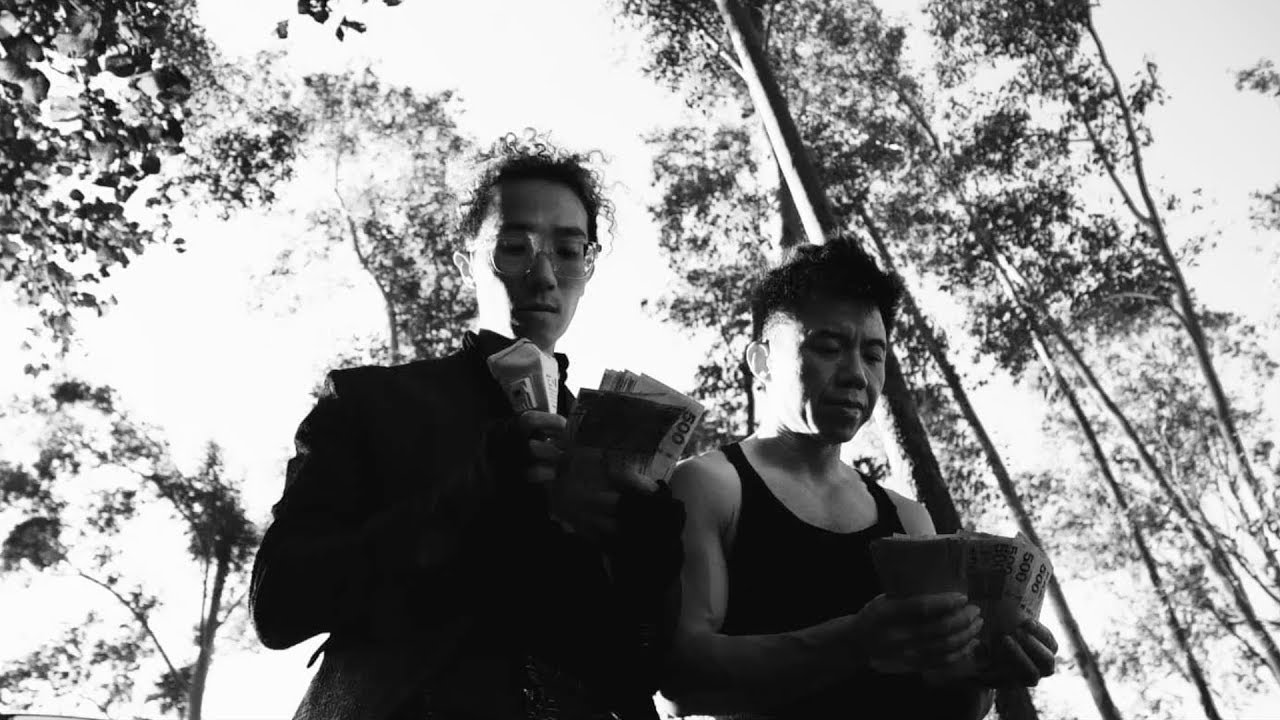 Dough-Boy & Hanjin 陳奐仁 - Down【Official Music Video】