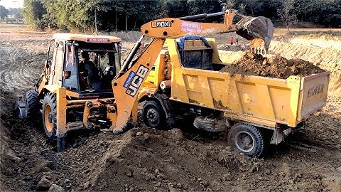 JCB Backhoe Loader Loading A Soil in Tripper Dump - JCB And Tripper Video