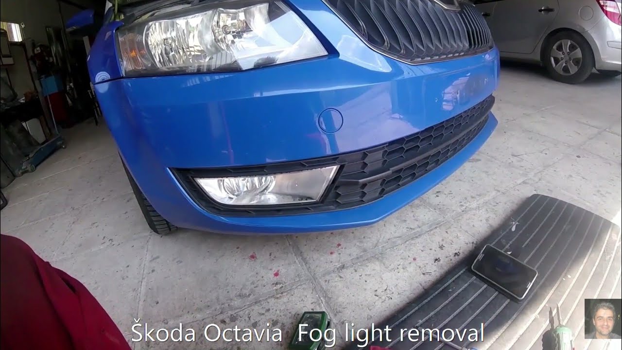 Škoda 2013–2019 fog removal - YouTube