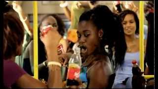 American Cola TV Ad 2 - Bus, Fun & Friends screenshot 5