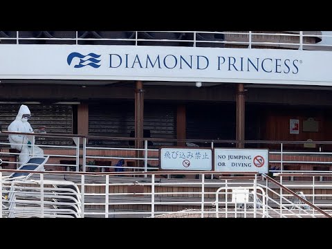 Live: Passengers on Diamond Princess are allowed to disembark日本将允许“钻石公主号”部分乘客下船