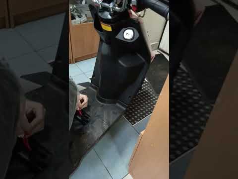новый скутер WEZARD