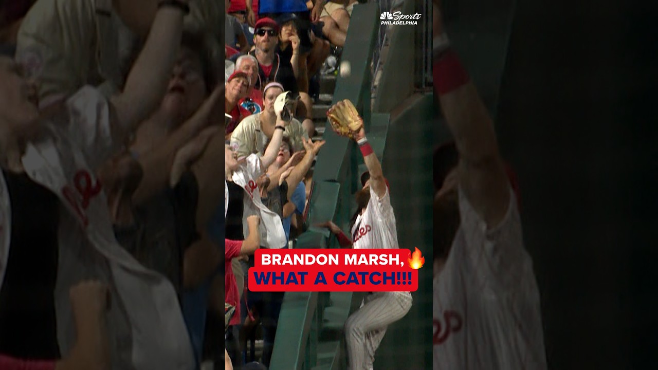 Shoutout to the Phillies fans AND Brandon Marsh after this REMARKABLE catch 😱