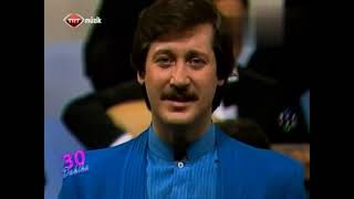 Ahmet Özhan - Sen Saçlarıma Koşan Aklar Gibisin