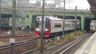 名鉄2200系2205F+3100系3102F一部特別車快速特急豊橋行金山4番線到着