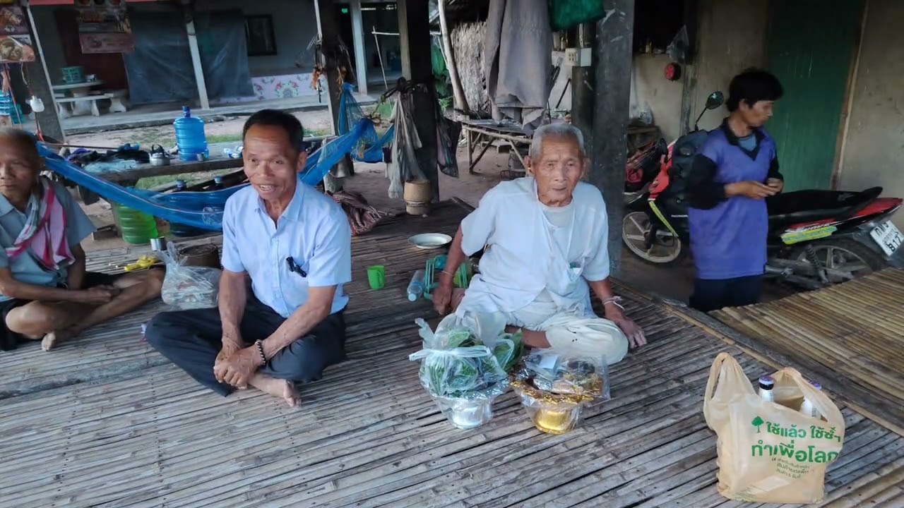 เตรียม​ของมั่นปลาย​ให้ปูอายุ​ 100 ปี​ อธิฐาน ไป​ จ.กำแพงเพรช