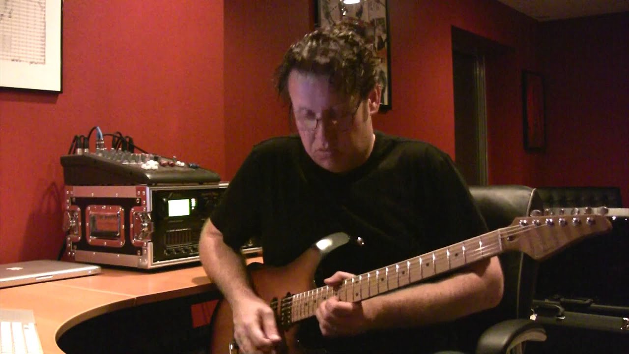 Suhr Guthrie Govan Mahogany vs Basswood vs EVH Wolfgang YouTube