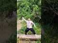 Lunge and push palms stretch the arms exercise the shoulders and neck and enhance balance#