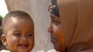 Refugees trapped on Tunisian Libyan border