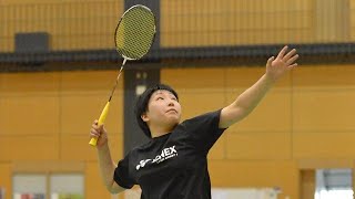 （技）バドミントン・山口茜選手の「ジャンピングスマッシュ」（2015年7月8日掲載）