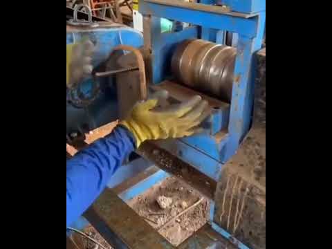 آلة تعديل الحديد المثني