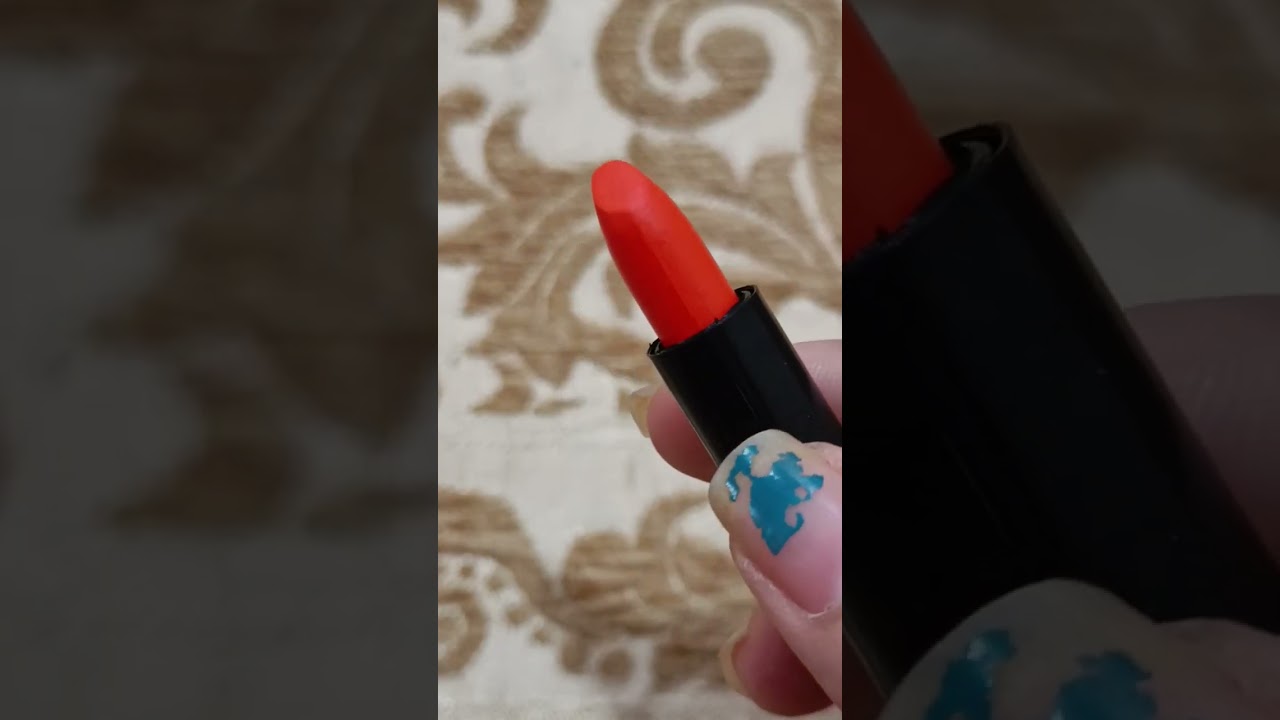 Bella Voste Lipstick 