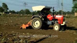 Swaraj 855 FE tractor being used for ploughing field - Delhi
