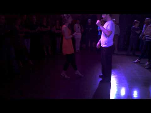 Hernán Prieto y Daniela Roig, clase de tango en La Viruta (01-09-2011)