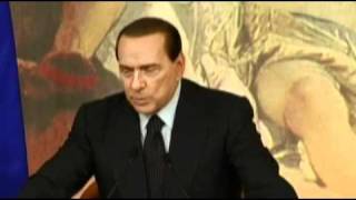 Berlusconi - Mi fido dei Finiani