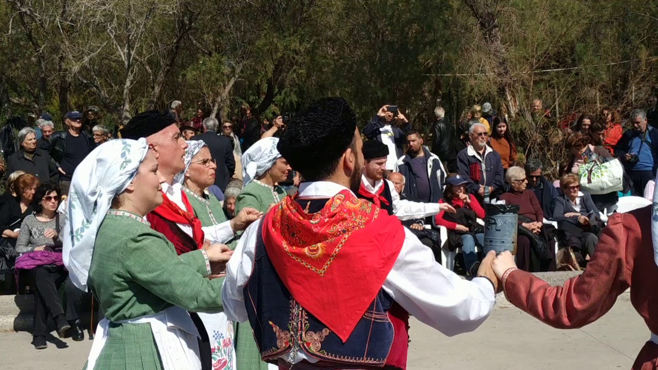 Χοροί Νάξου- Συρτός- γύρισμα σε μπάλο