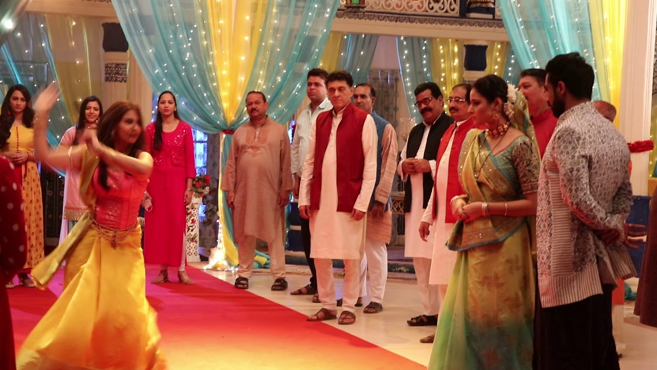 udaan इमली ने किया जमकर masti डांस Imli Dance On The Occasion Of Janmashtmi filmi beat salman khan song