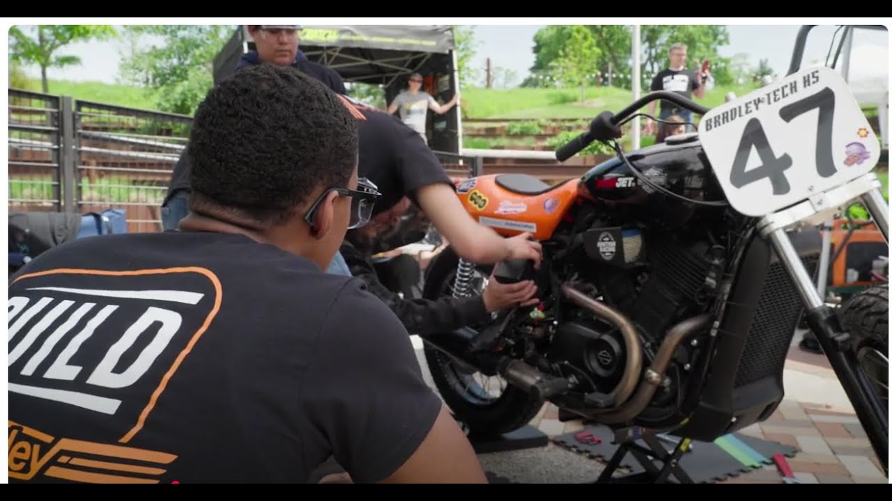 BUILD Moto Mentor Program and Harley-Davidson: Fueling the Next Generation of Trades Experts