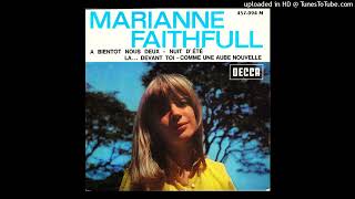 Marianne Faithfull - Nuit D’été = Summer Night