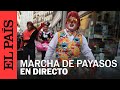 DIRECTO | Cientos de payasos desfilan por las calles de Lima, Perú por el Día Del Payaso | EL PAÍS