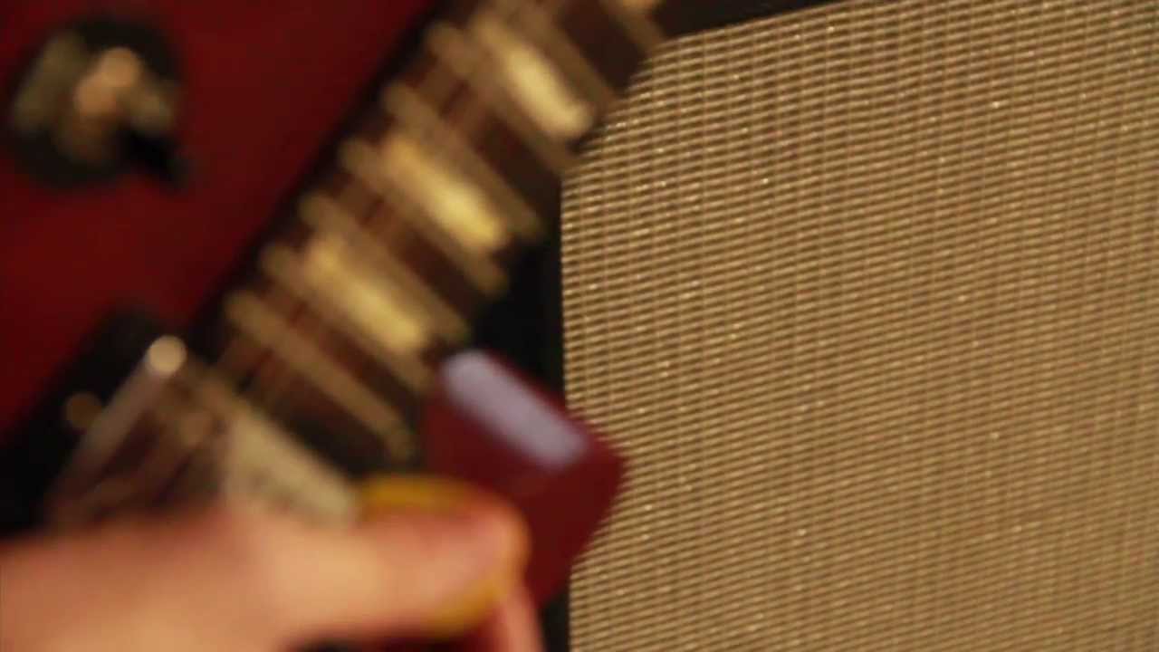 Guarda Dead Ringers - Stop The World (Official Music Video) su YouTube Guarda Dead Ringers - Stop The World (Official Music Video) su YouTube