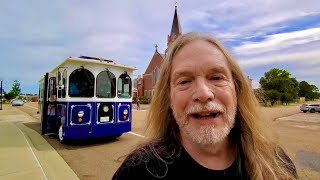 I rode a trolley!! Come with me!!! New addition to downtown Texarkana!