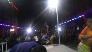 Mc DonVicky - Take Banana ti ko yo. D prince is confused
