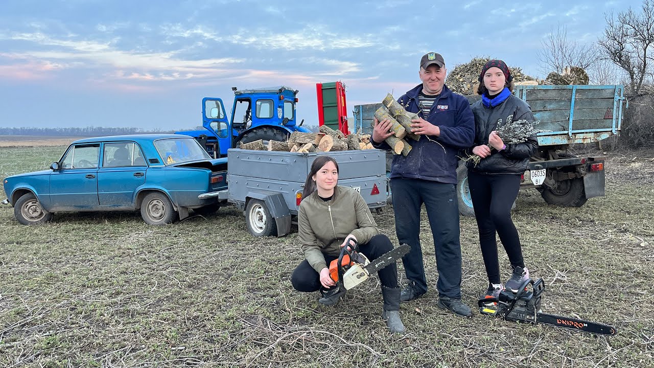 Все буде Україна! Заготівля дров з доньками, пиляємо, подрібнюємо, скільки зекономили коштів за зиму