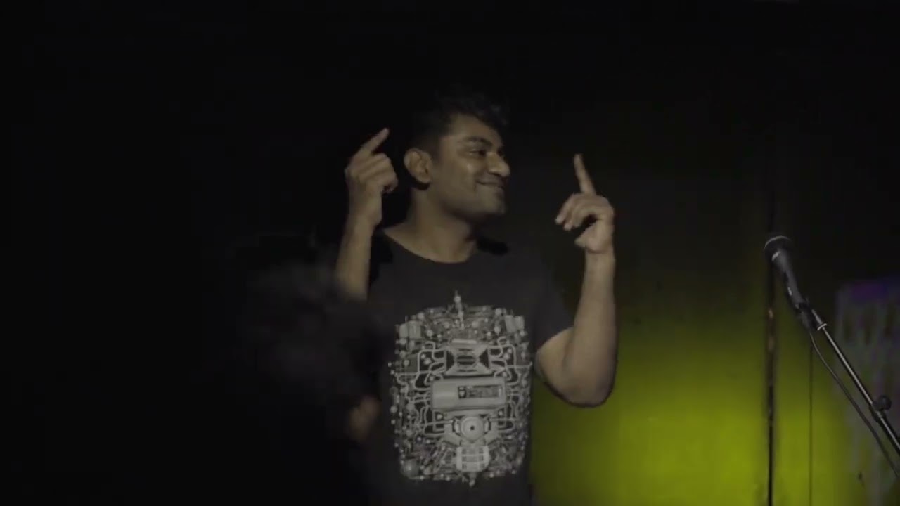 V3K - Aanandanam Live at Cafe Papaya | UPSYCLE