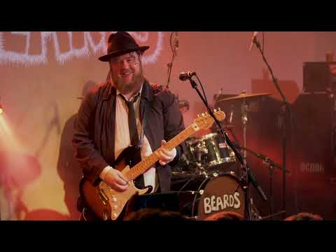 You Should Consider Having Sex With a Bearded Man (Live at The Gov, Adelaide, 2016)