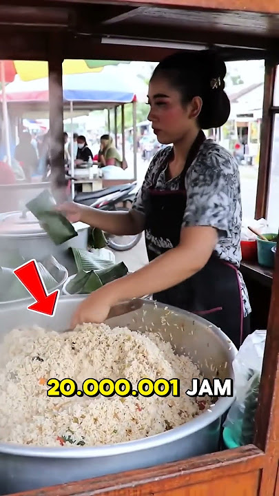 Nasi uduk turnover 20 million in one day #nasiuduk #viralvideo #virralshorts #streetfood #short #...