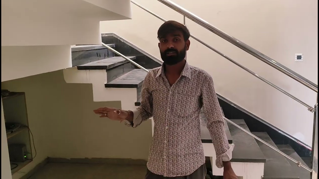 Sidi ke niche ki jgh ko kese design kre......