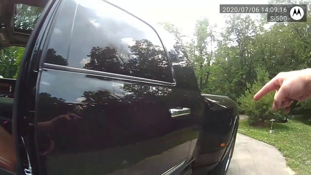 Wisconsin Firefighter Rescues Dog From Burning Home - YouTube